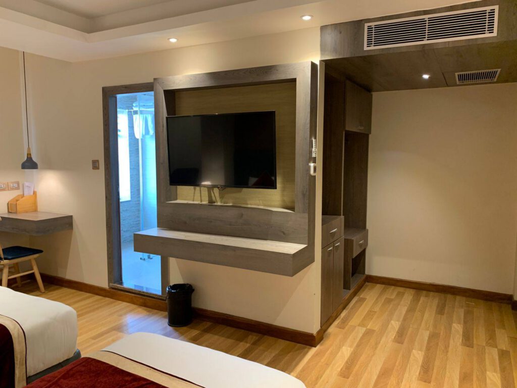Deluxe Bed 4